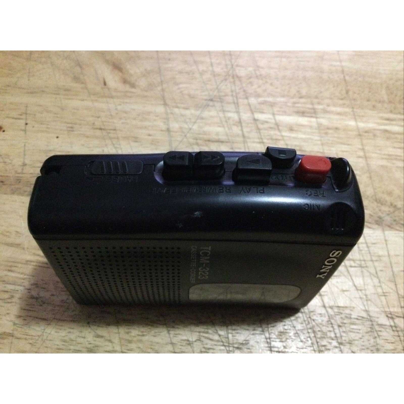 Sony Walkman TCM-323 Cassette-Corder Built In Mic Speaker