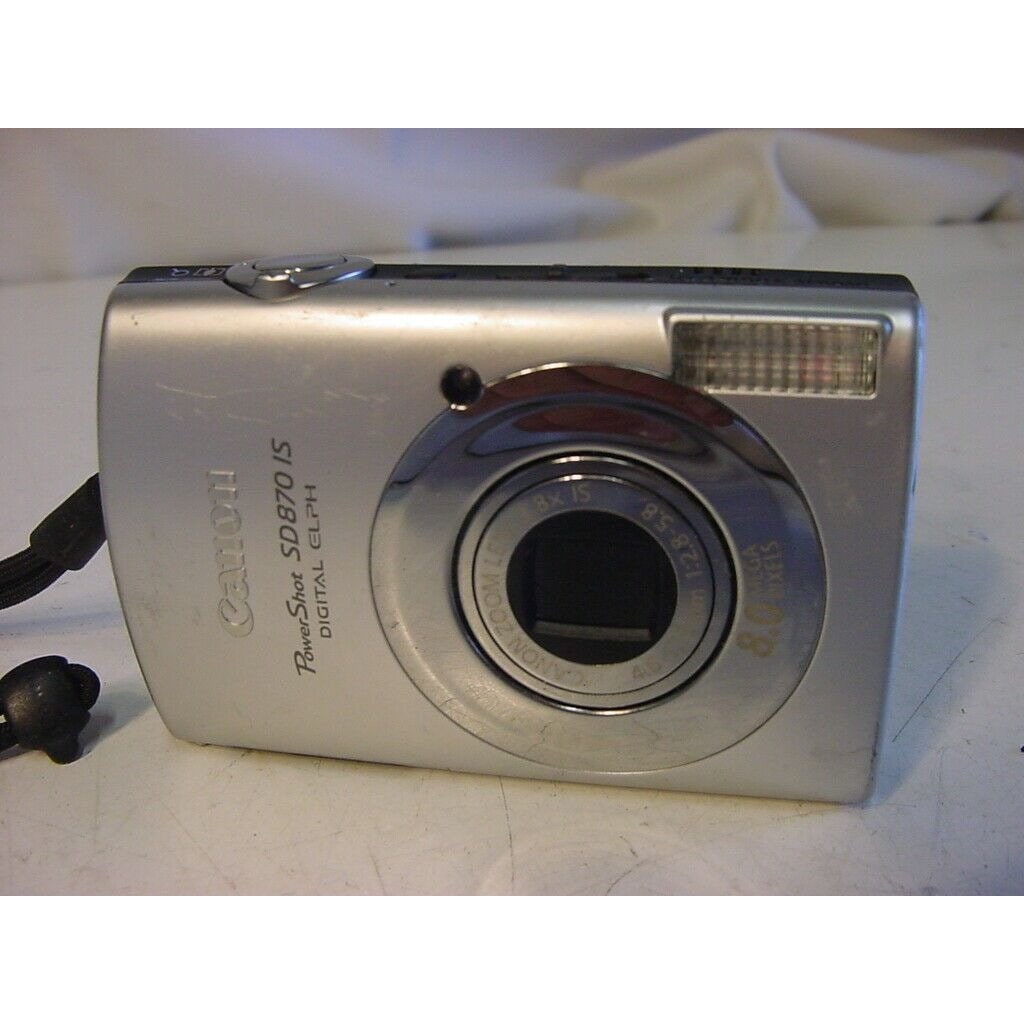 Canon Powershot SD870IS Digital Elph Camera