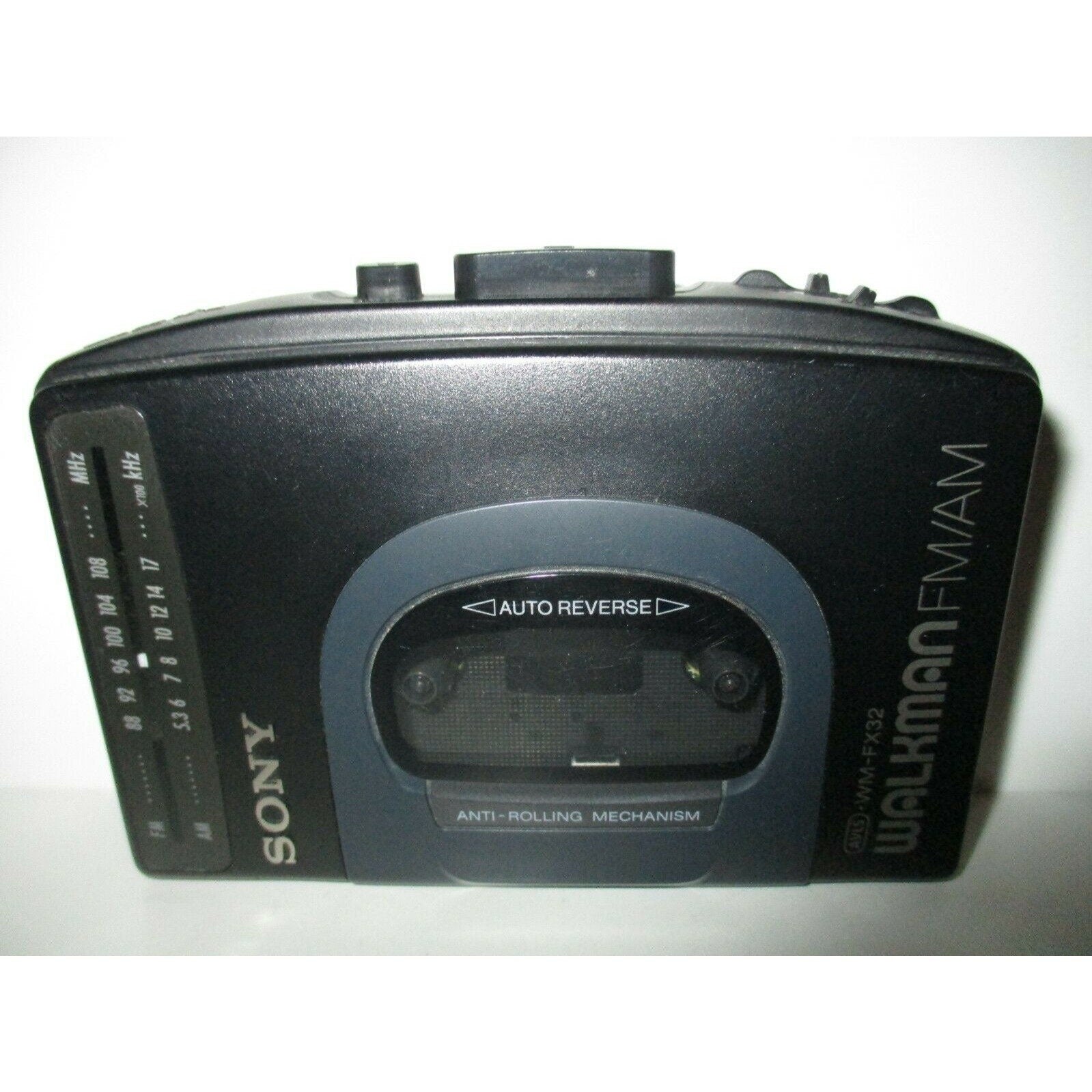 Sony Walkman WM-FX32 FM/AM Stereo Cassette Player