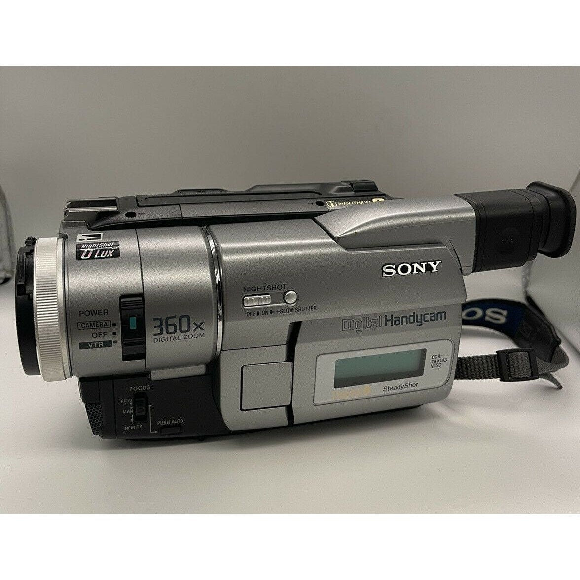 Sony Handycam DCR-TRV103 Digital-8 Camcorder