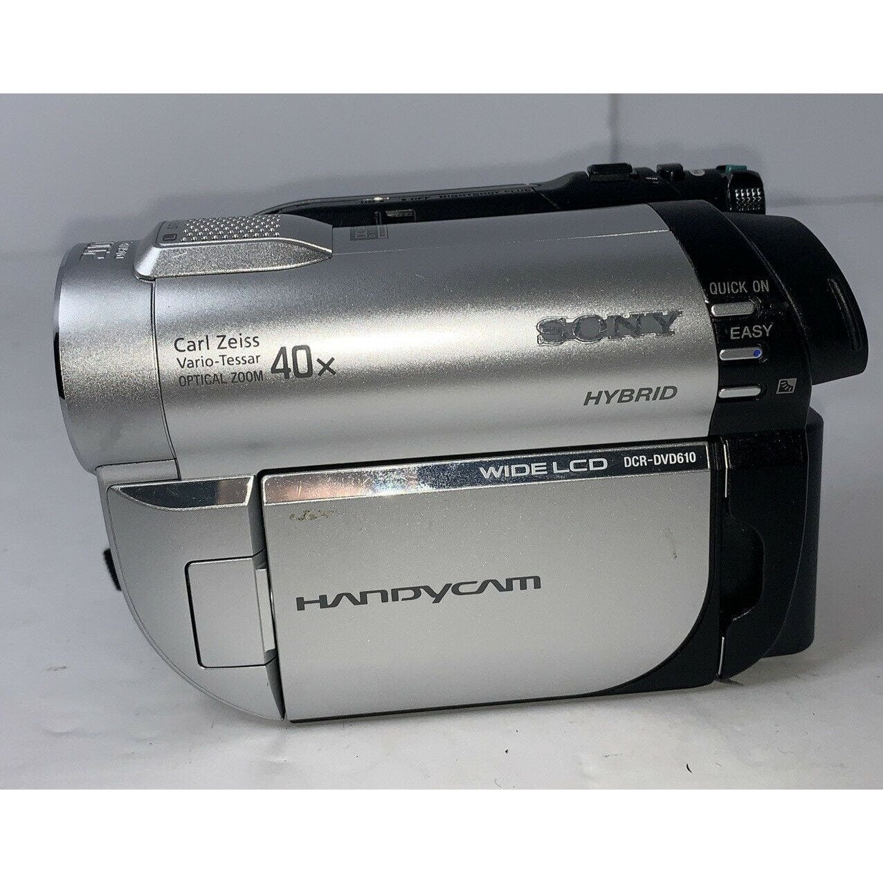Sony HandyCam Camcorder DCR-DVD610 DVD Hybrid
