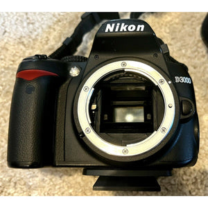 Nikon D3000 Digital SLR Camera