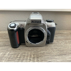 Nikon N65 AF SLR Film Camera Body