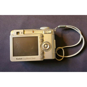 Kodak EasyShare C643 6.2MP Digital Camera - Silver Metallic Used