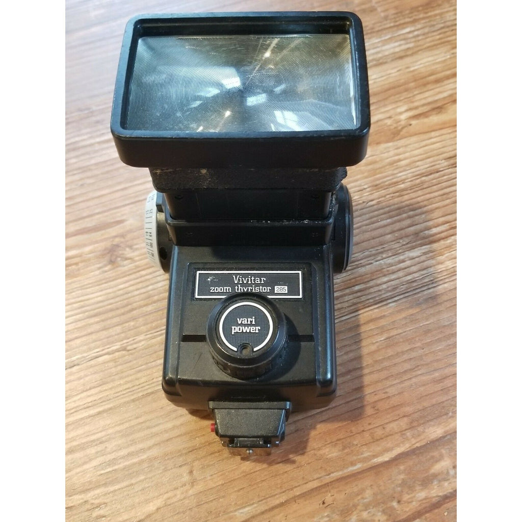 Vivitar Zoom Thyristor 285 flash unit for Canon Nikon SLR cameras