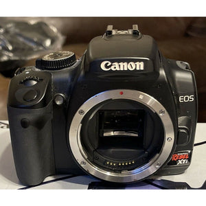 Canon EOS Digital Rebel XTi 10.1MP Digital SLR Camera - Black
