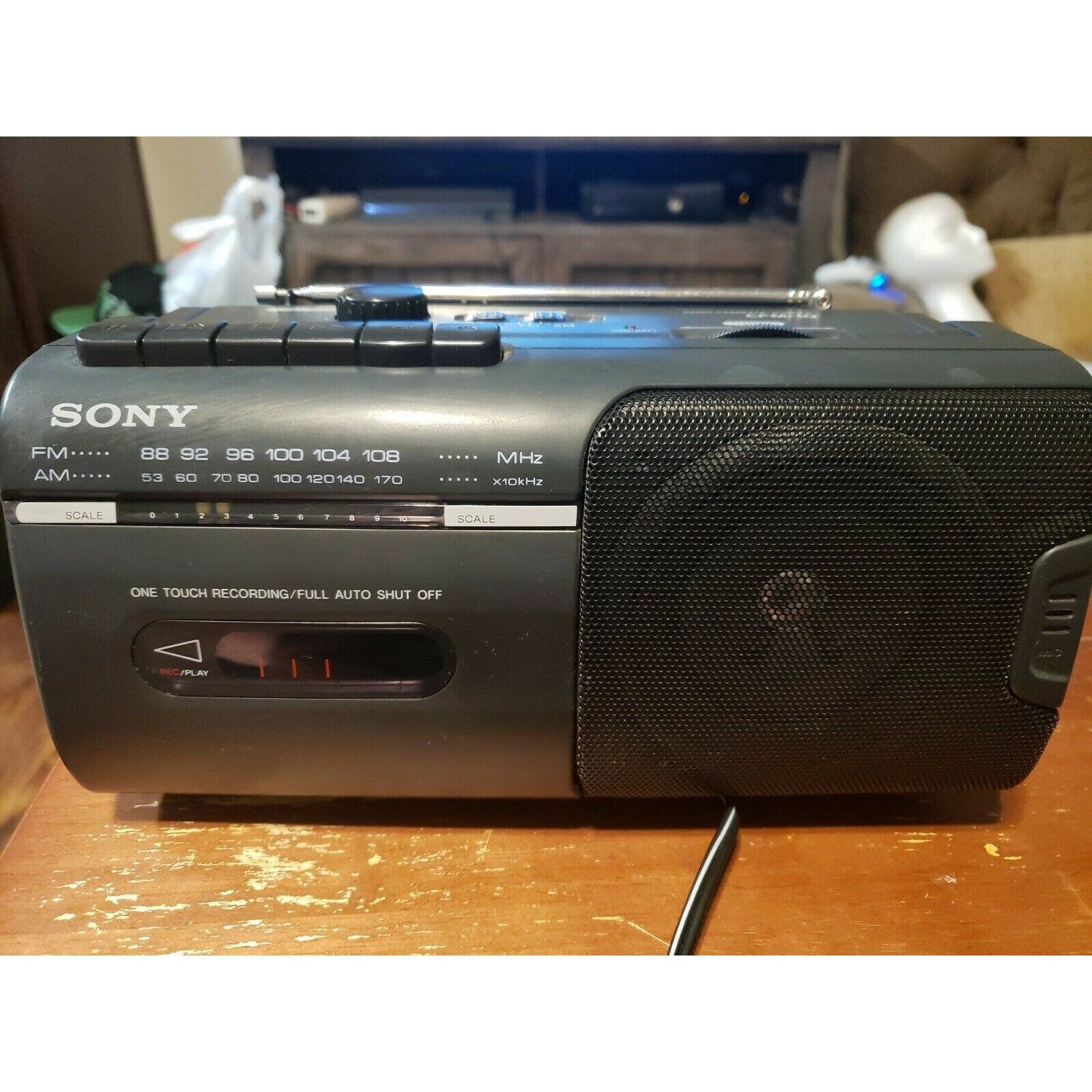 Sony CFM-10 AM/FM Radio Cassette Corder - boombox