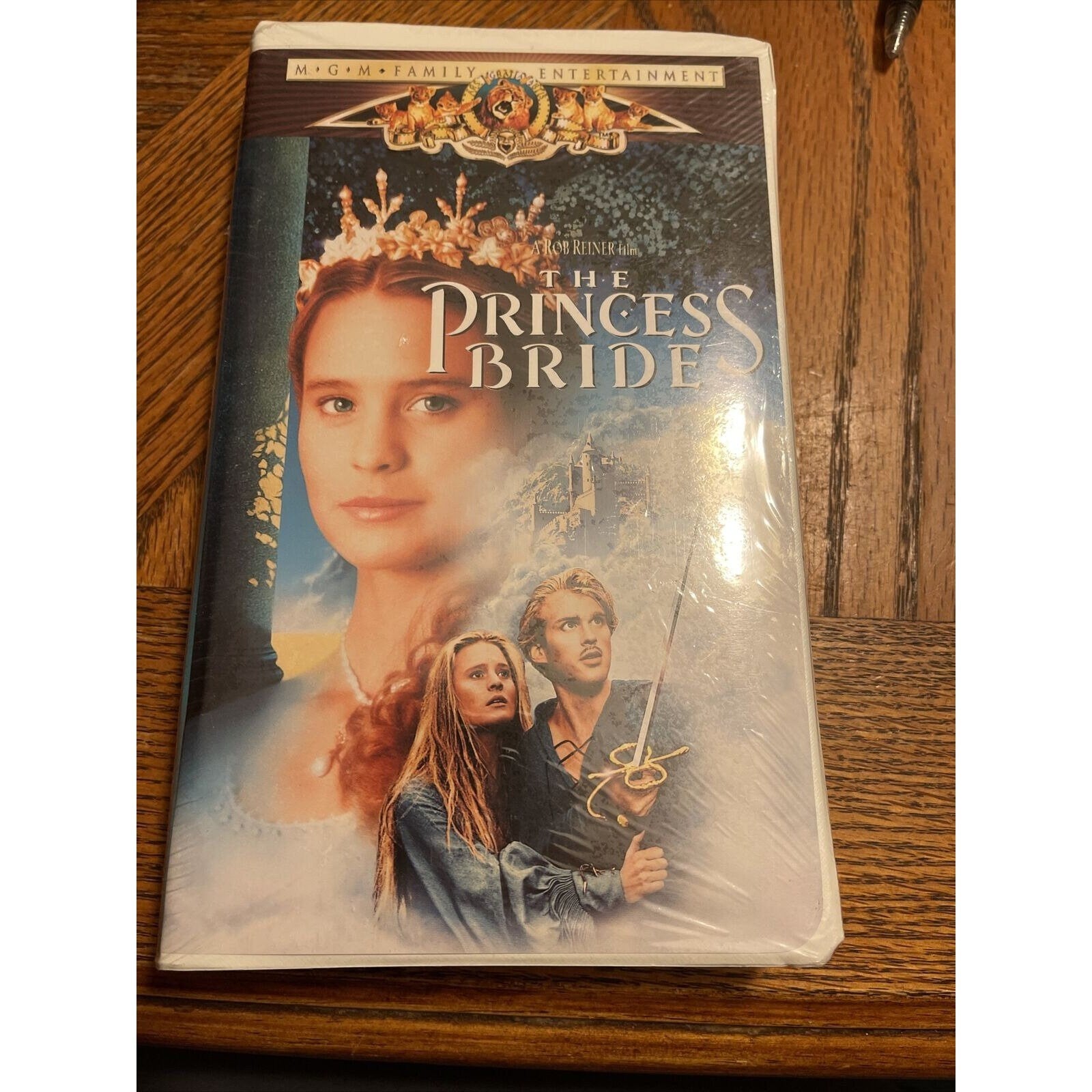The Princess Bride (VHS, 1998, Clam Shell Case Family Entertainment)*New Sealed*