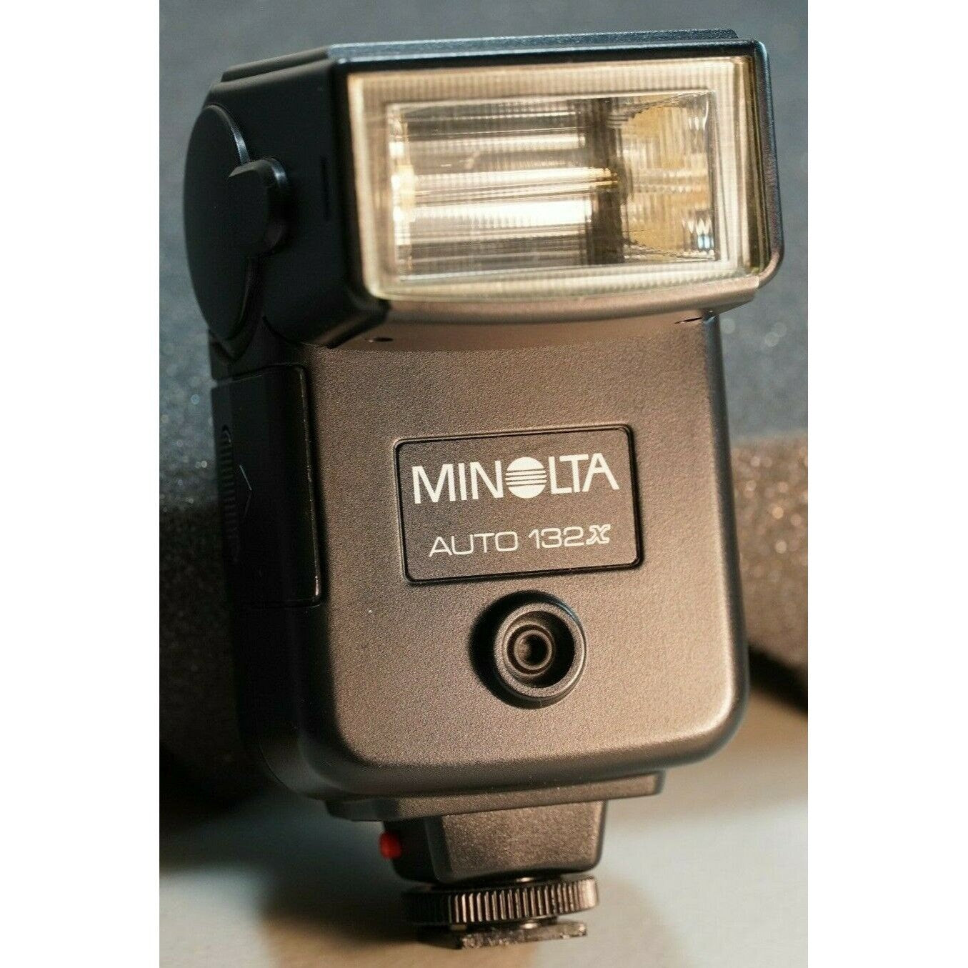 Konica Minolta Auto 132X Shoe Mount Flash for Minolta Camera