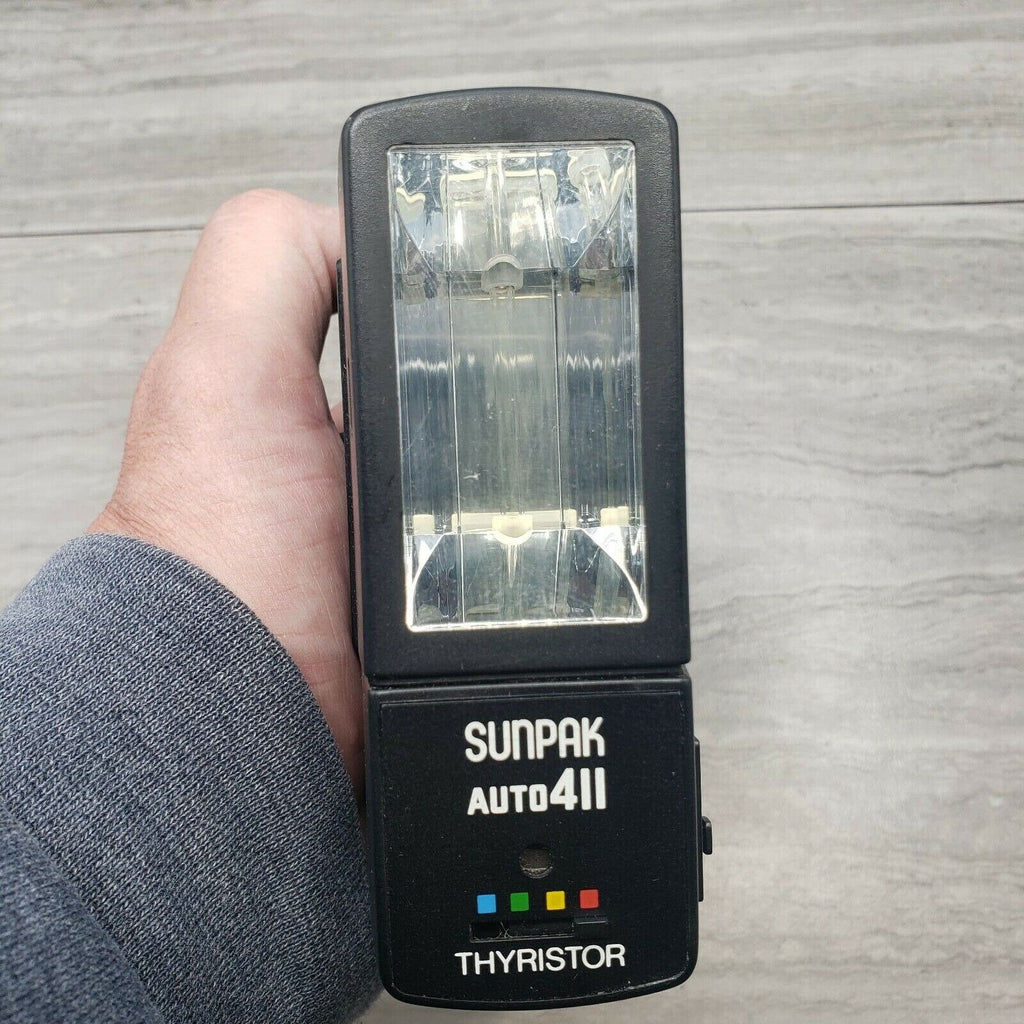 Sunpak Auto 411 Thyristor Shoe Mount Flash