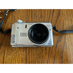 Olympus CAMEDIA C-750 Ultra Zoom 4.0MP Digi Camera