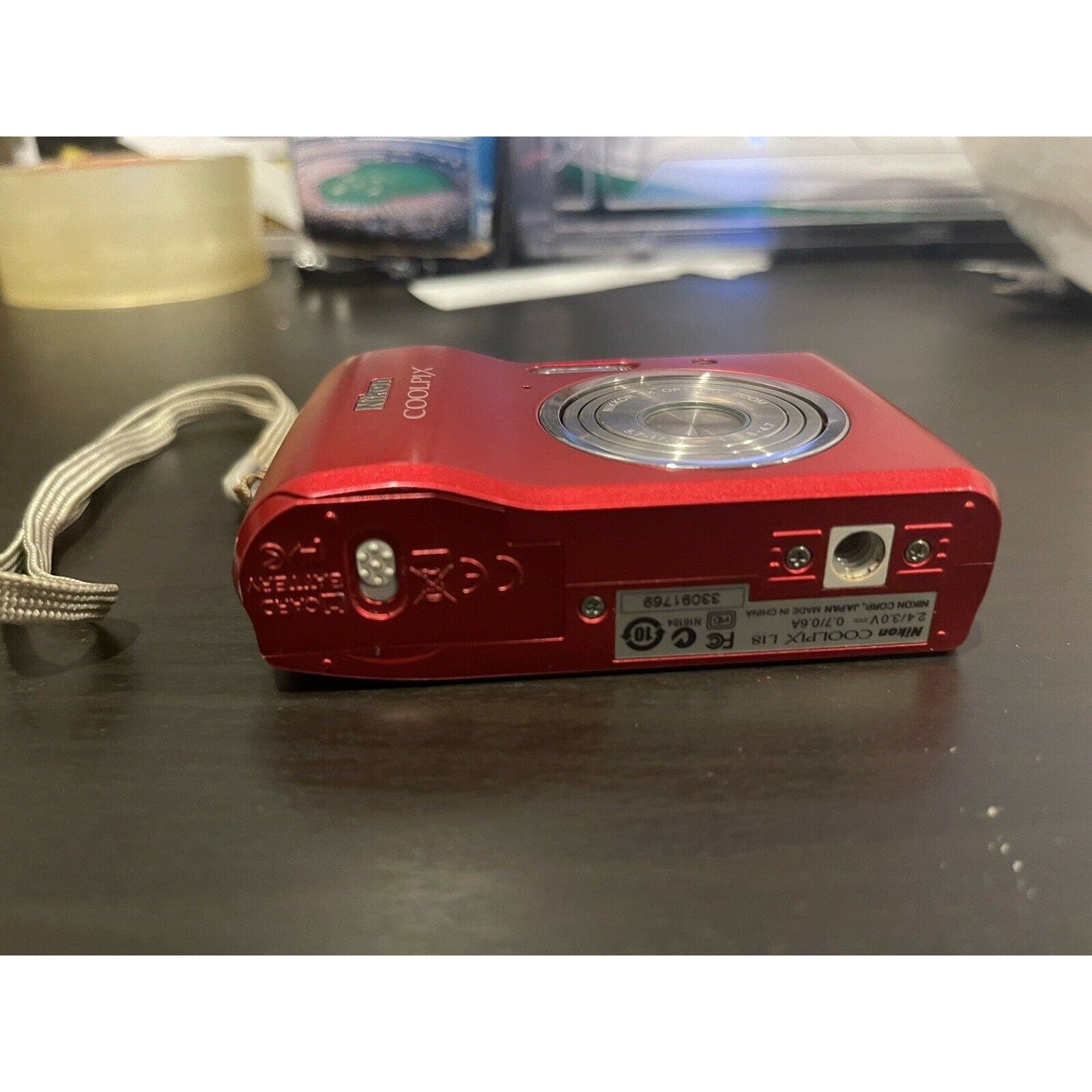 Nikon COOLPIX L18 8.0MP Pocket Digital Camera - Red