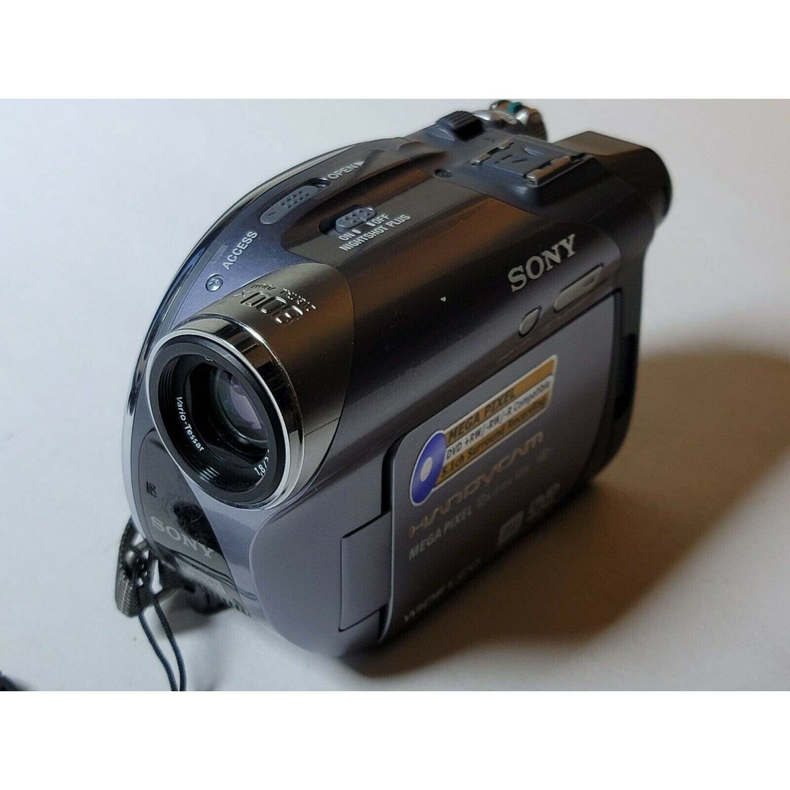 Sony Handycam DCR-DVD305 Camcorder