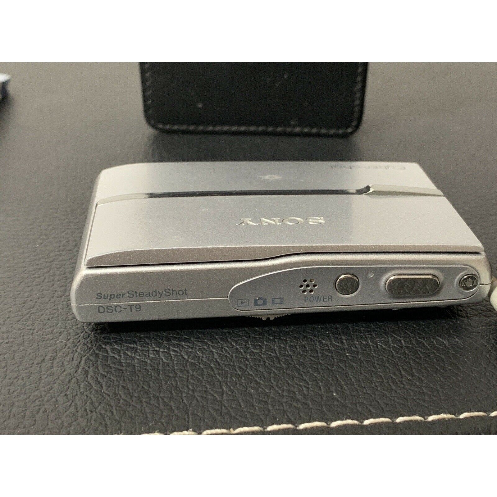 Sony Cyber-shot DSC-T9 6.0MP Digital Camera - Silver