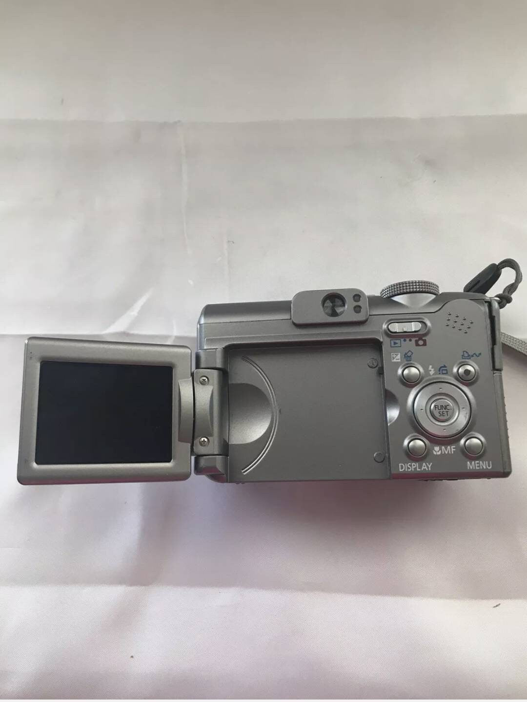 Canon Powershot A620 Digital Camera Silver