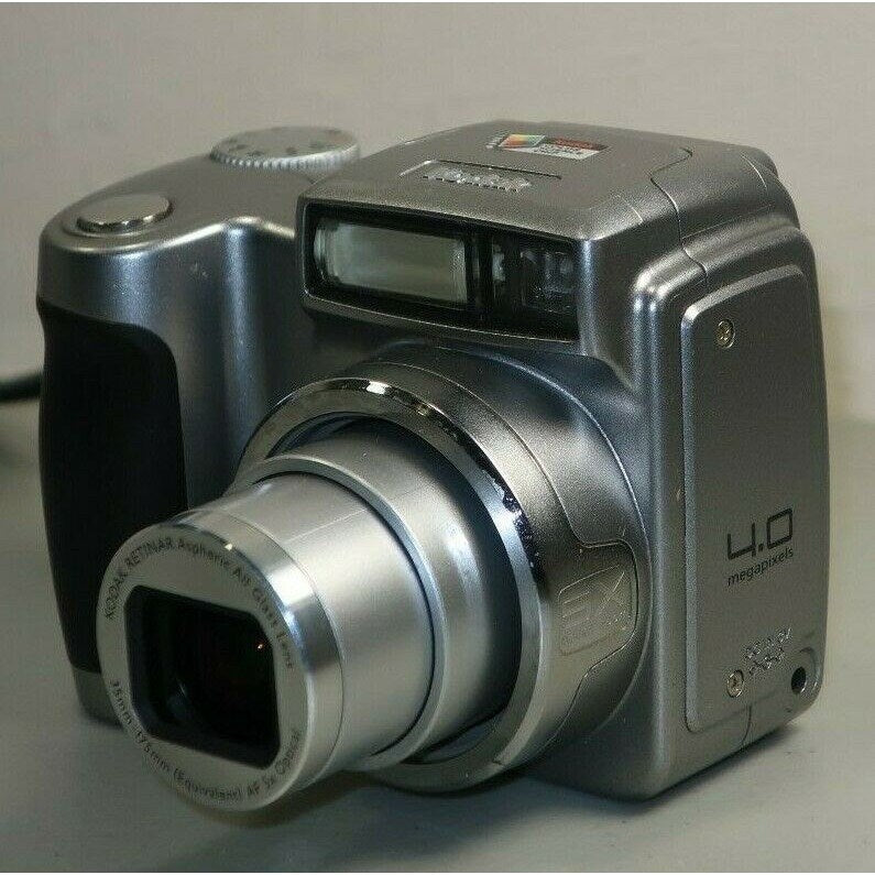 Kodak EasyShare Z700 4 MP Digital Camera - Silver