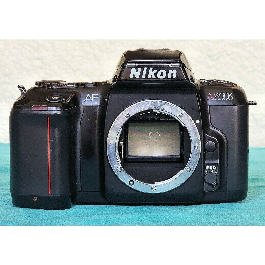 Nikon N6006 - 35mm AF Film SLR Camera Body