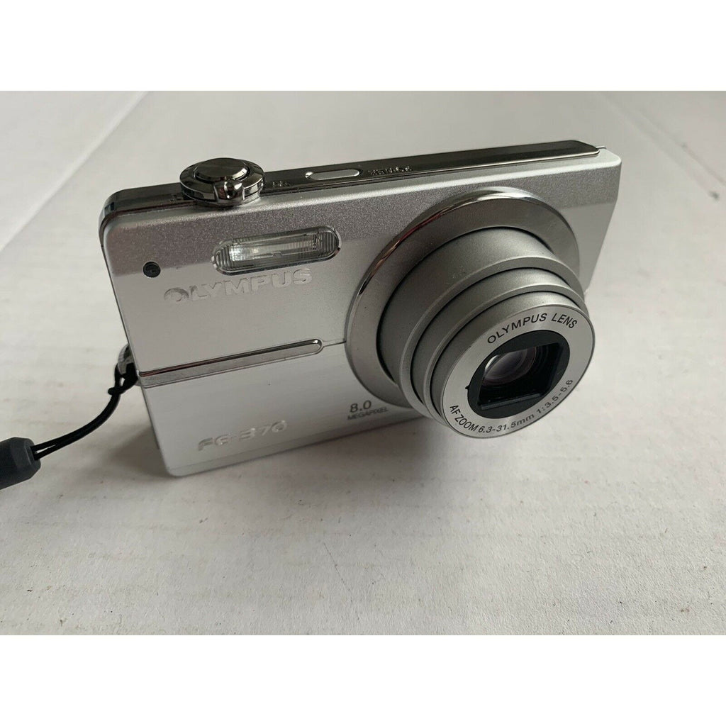 Olympus FE-370 8MP Digital Camera Silver