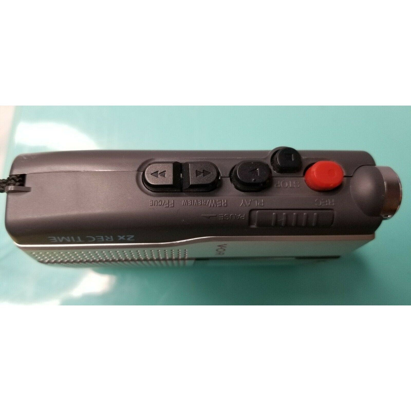 Sony Pressman TCM-220DV Handheld Cassette Voice Recorder Player