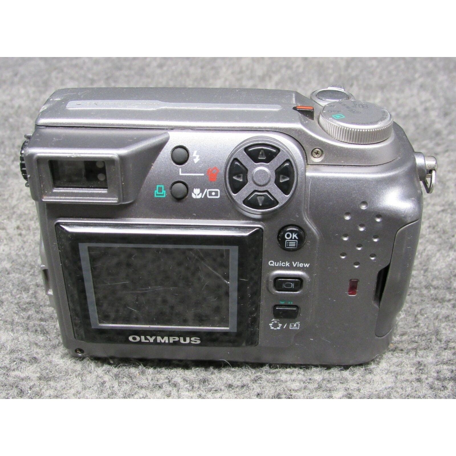 Olympus Camedia C-4000 ZOOM 4.0MP 3x Optical Zoom Digital Camera
