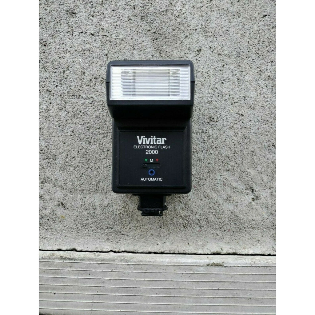 VIVITAR Electronic Tilt Head Flash 2000