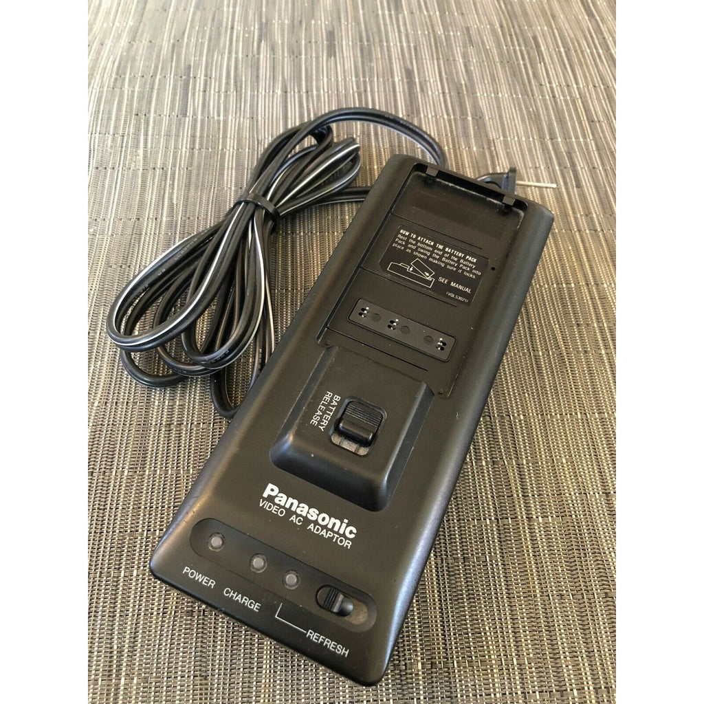 PANASONIC Video AC Power Adapter Battery Charger Power Supply PV-A15B