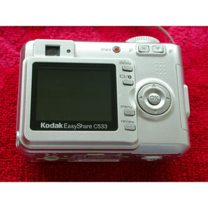 KODAK EasyShare C533~ 5.0MP 3x Zoom ~ Digital Camera ~ Silver