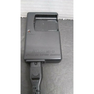 Nikon Coolpix MH-63 Battery Charger