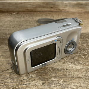 HP PhotoSmart M22 Digital Camera - Silver