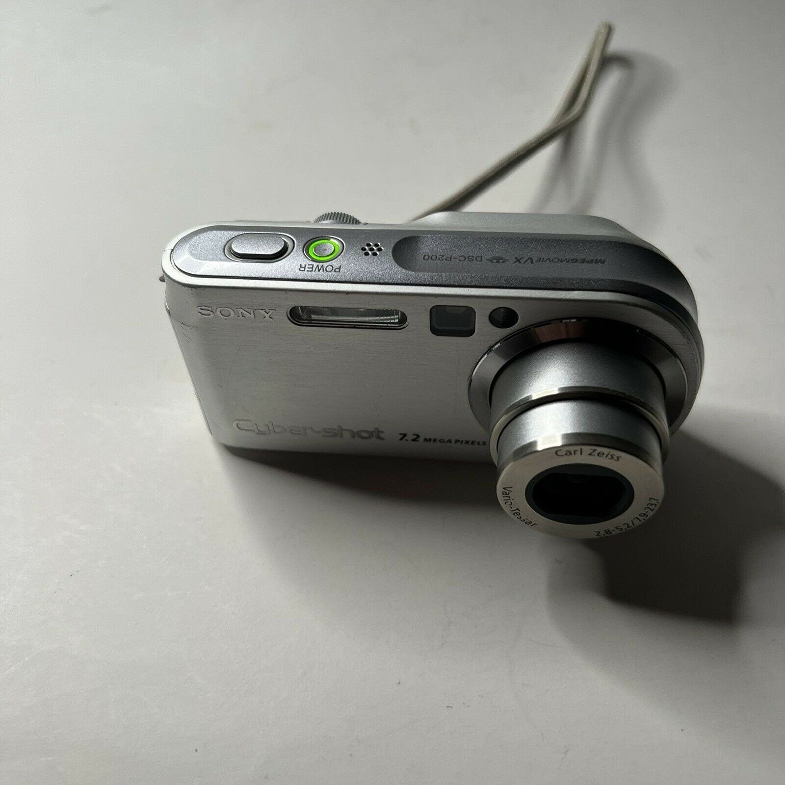 Sony Cyber-Shot DSC-P200 7.2MP Digital Silver Camera Complete