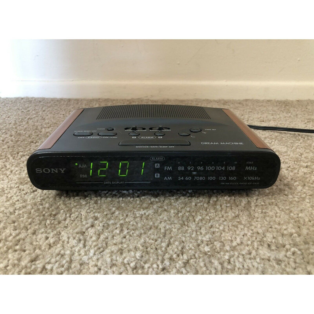 Sony Dream Machine ICF-C430 Dual Alarm AM/FM Clock Radio With Wood Grain