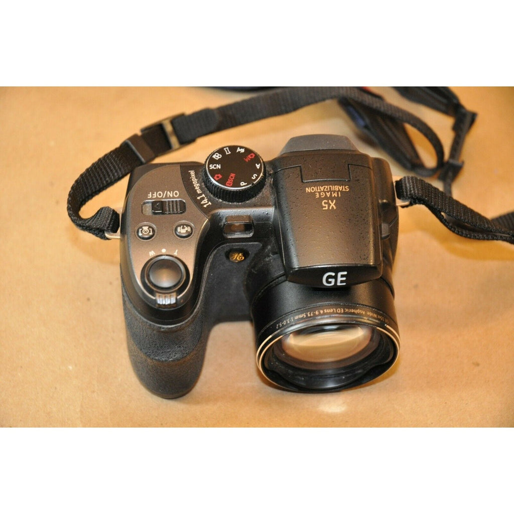 GE Power Pro Series X5 14.1MP Digital Camera