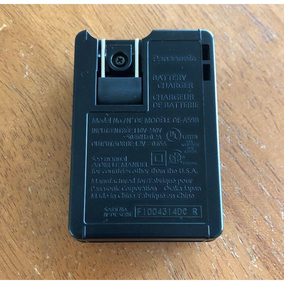 Panasonic DE-A59 Original Lumix Battery Charger