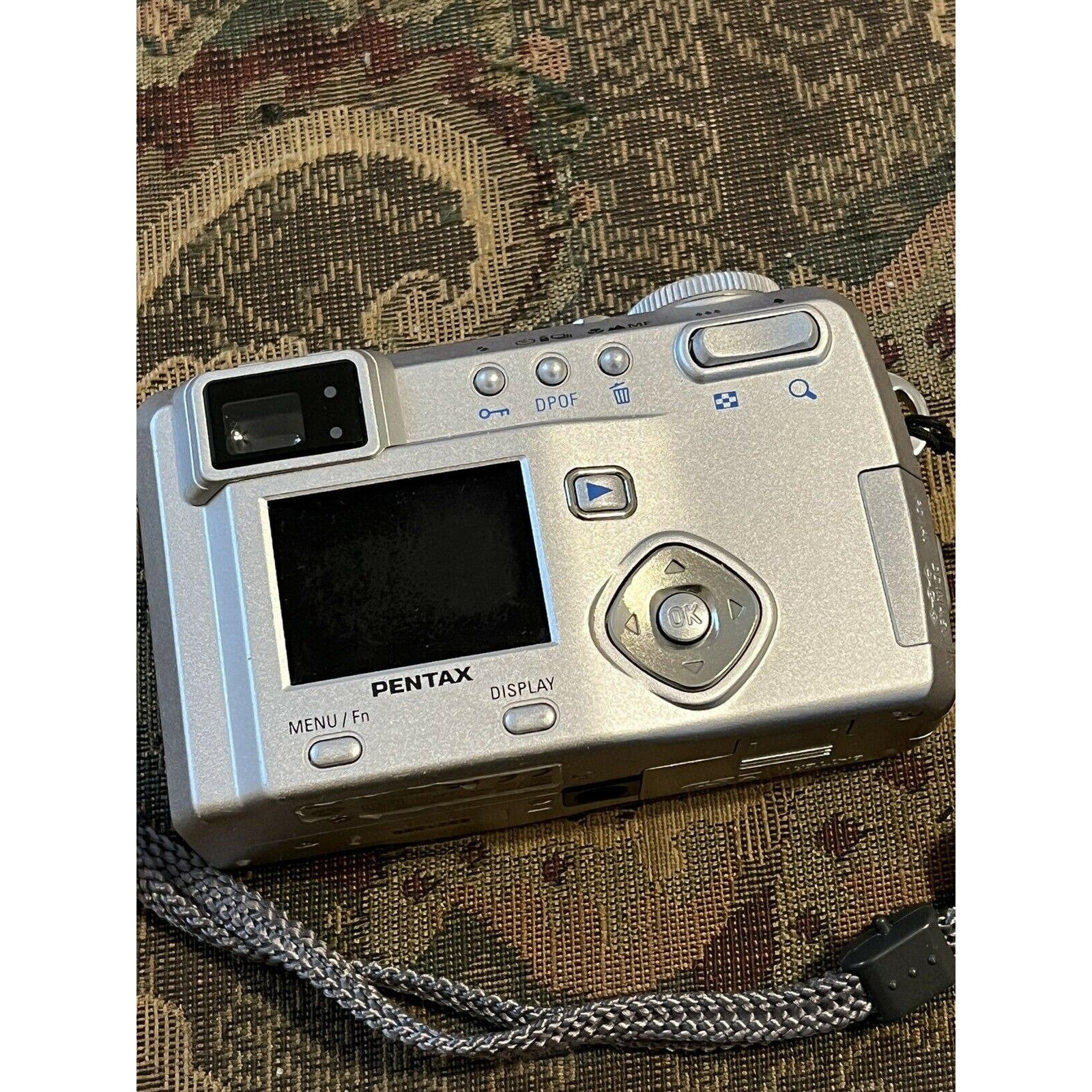 Pentax Optio 555 5.0MP Digital Camera