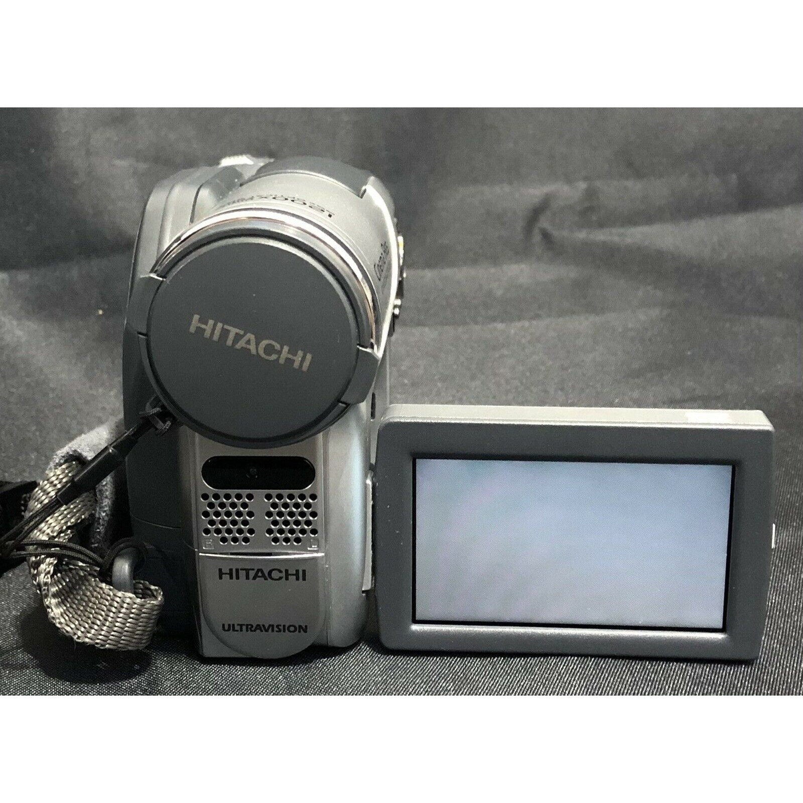 Hitachi DZ-BX35A DVD Camcorder Cinema Res 1200X Digital Zoom