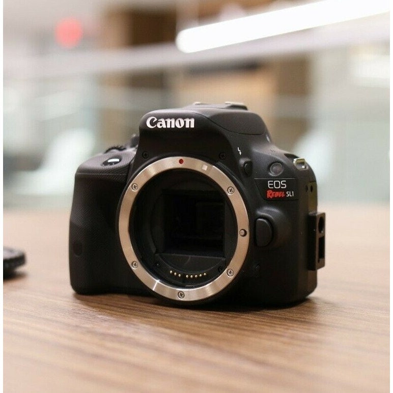Canon EOS Rebel SL1 18.0MP Digital SLR Camera