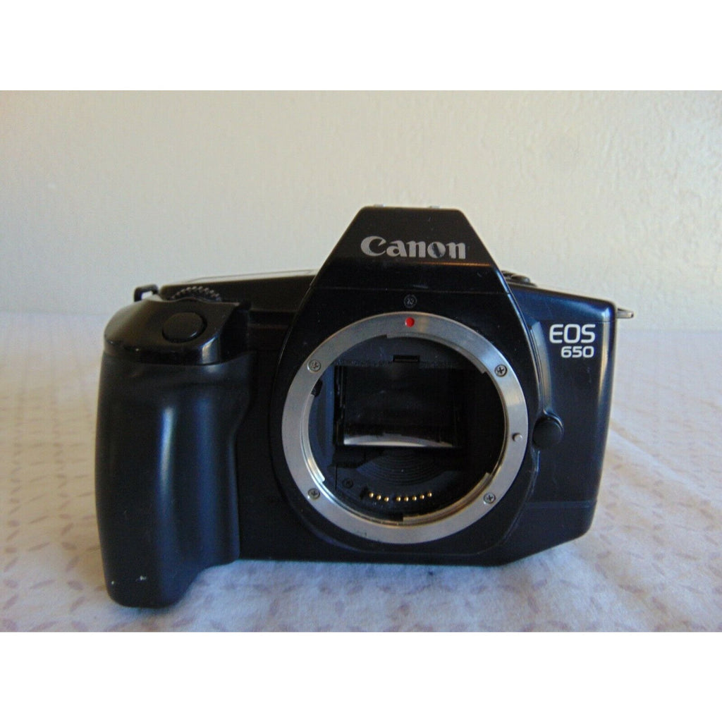Canon EOS 650 SLR 35mm Film Camera Body Only