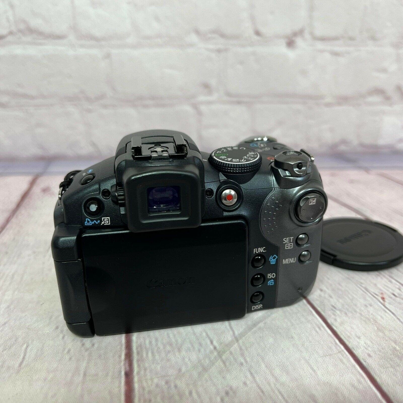 Canon PowerShot S5 IS 8.0MP 12x Optical Zoom Digital Camera