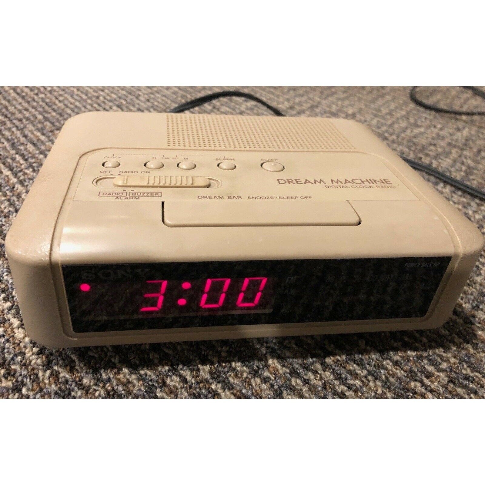 Sony Dream Machine AM FM Alarm Clock Radio Model ICF C240