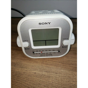 Sony Dream Machine Alarm Clock AM FM Radio ICF-C180 Retro White