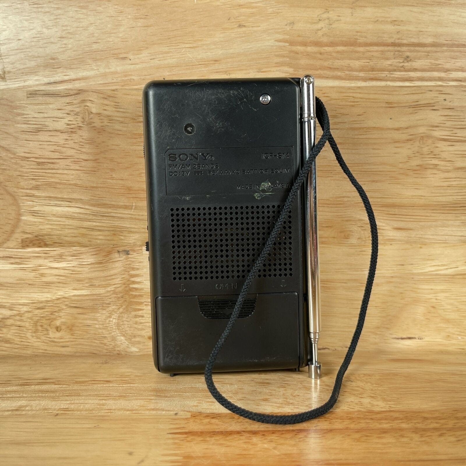 Sony ICF-S14 Black AM/FM 2 Band Receiver 108 MHz Handy Portable Radio