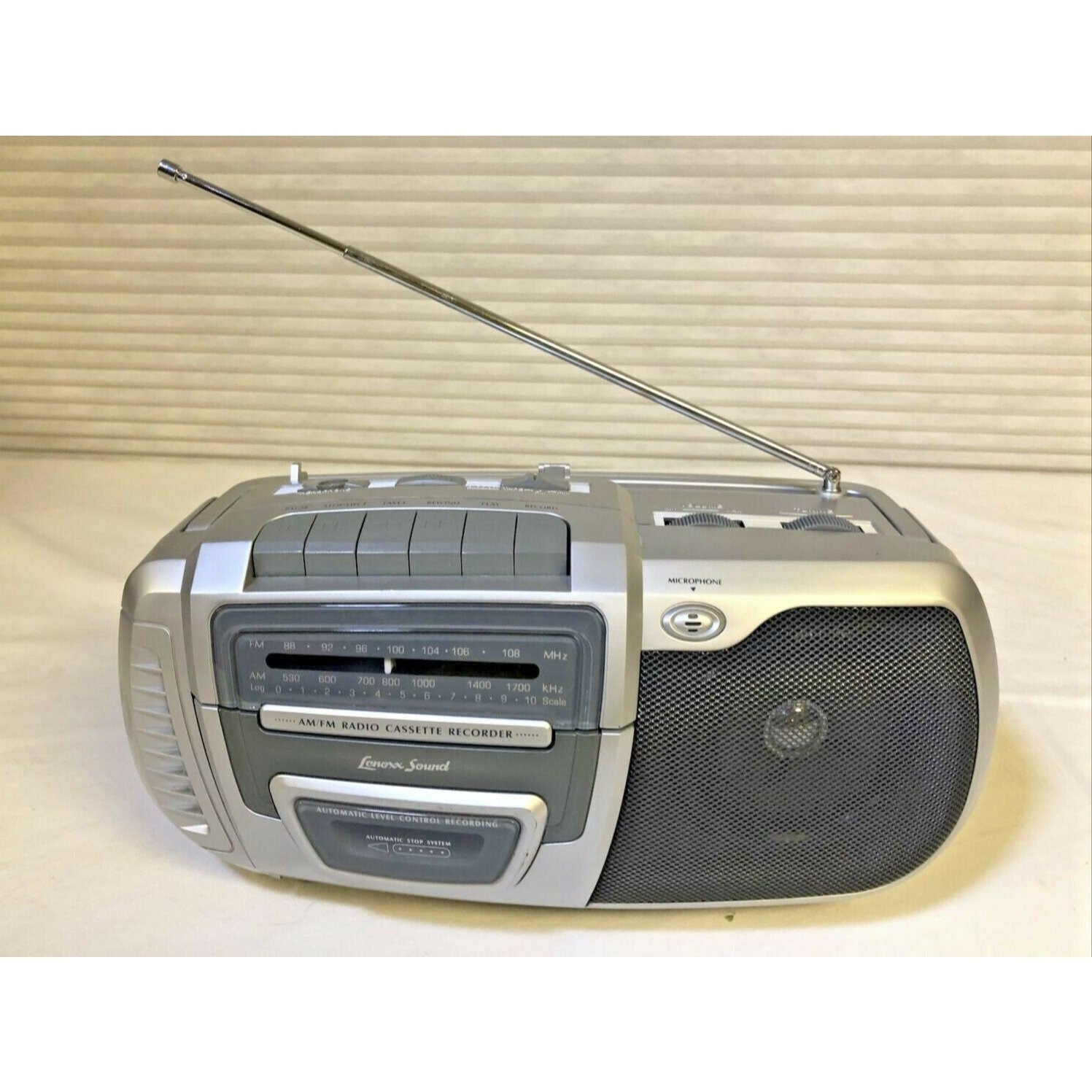 Lenoxx Sound CT-992 Radio Cassette Recorder