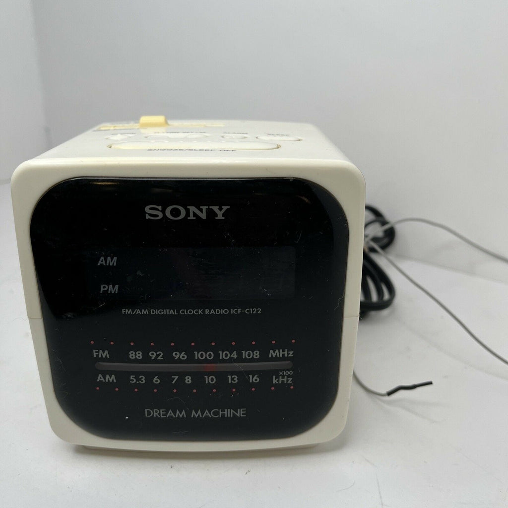 Sony Dream Machine Cube Alarm Clock AM/FM Radio Model ICF-C122