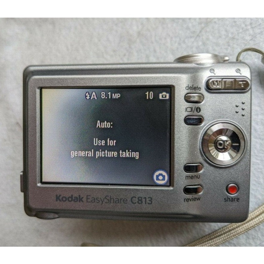 Kodak EasyShare C813 8.2MP Digital Camera - Silver