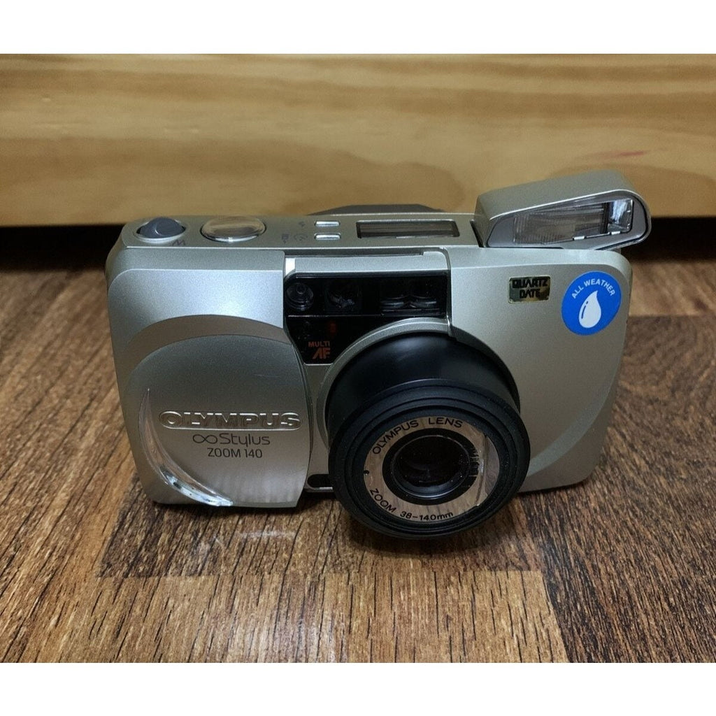 Olympus Infinity Stylus Zoom 140 Quartz Date 35mm Film Camera