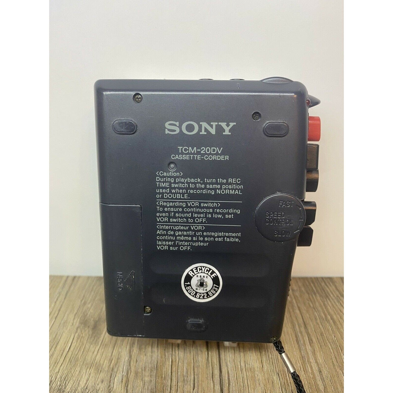 Sony Pressman TCM-20DV Portable Cassette Recorder